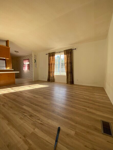 Open Floor Plan - 900 N 8th St