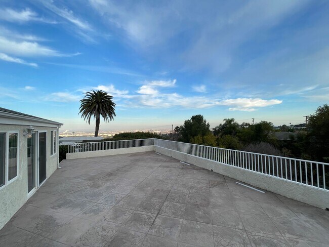 Building Photo - Tranquil Home in the Hills of Rancho Palos Verdes Overlooking the Los Angeles Harbor