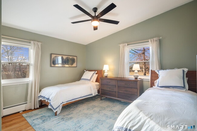 Building Photo - 12 Splitrock Rd