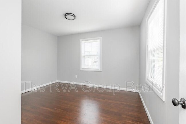 Building Photo - 1407 N 32nd St