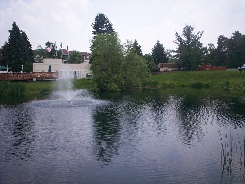 The Vineyards 1200 Vineyard Dr Broadview Heights OH 44147 Apartment