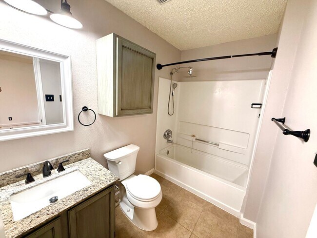 Building Photo - 1530 Richland Hills Dr