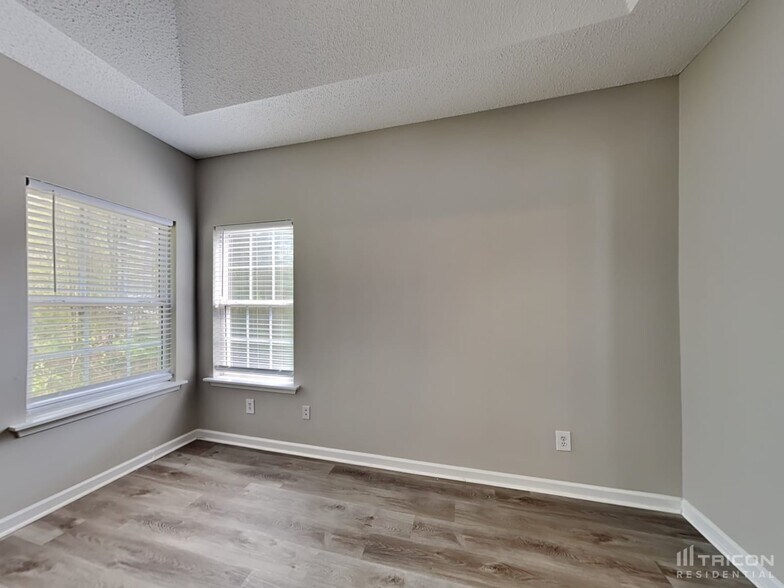 Building Photo - 1170 Augusta Woods Dr