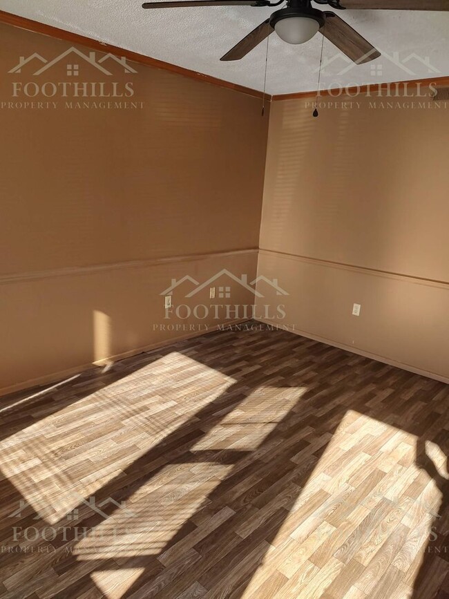 Building Photo - 118 New Prospect Church Rd