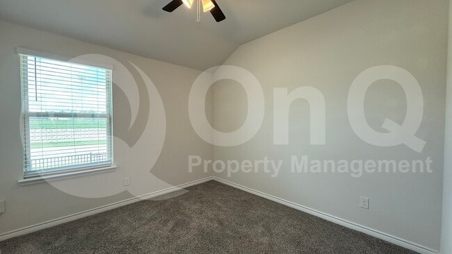 Building Photo - 2141 Steer Creek Pl