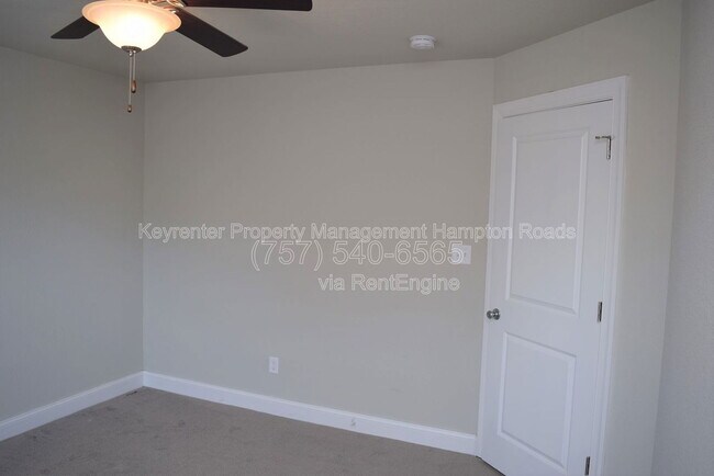 Building Photo - 1 Worden Pl