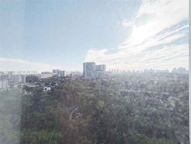 Building Photo - 1871 NW S River Dr