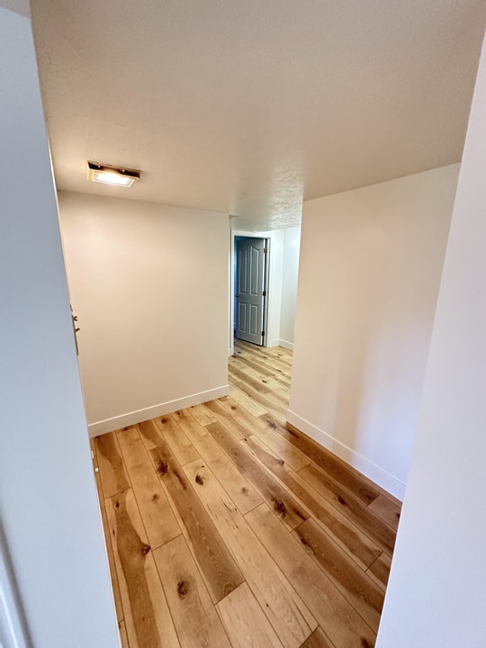 Building Photo - 10218 Snow Iris Way