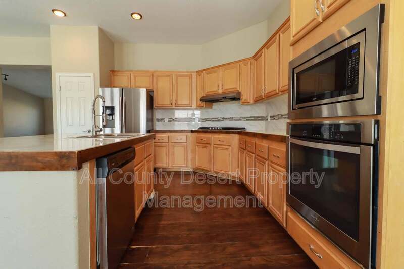 Building Photo - 80655 Philadelphia Ave