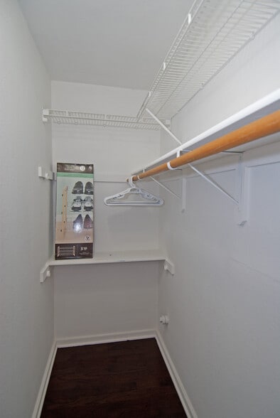 Master bedroom walk in closet - 60 W Lewis Ave