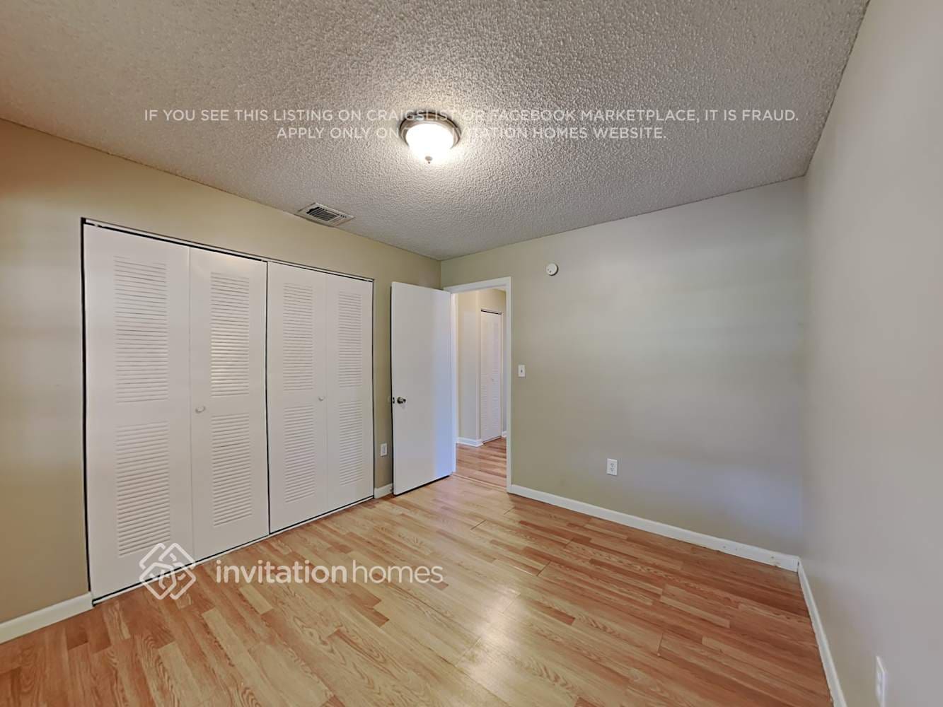 Building Photo - 13641 Newport Manor