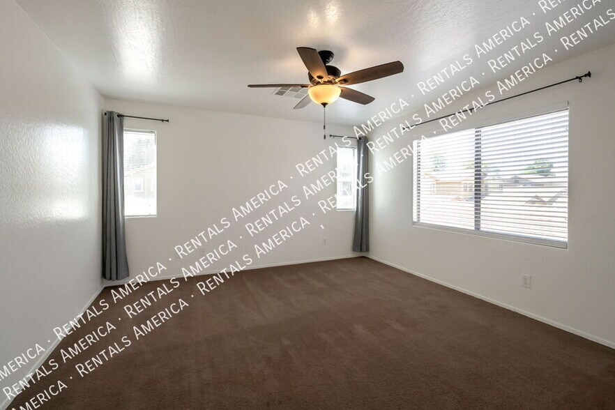Building Photo - 2715 S Cupertino Dr
