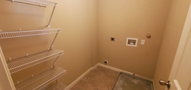 Building Photo - 249 Nomad Ln