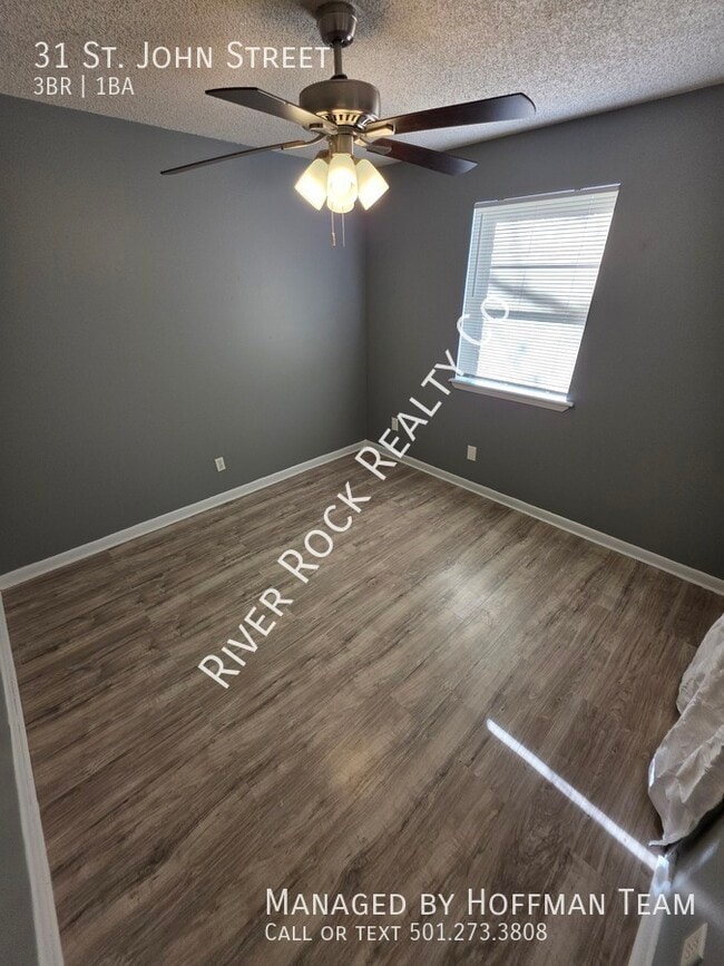 Building Photo - 31 St John St