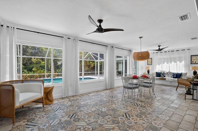 Building Photo - 3282 Tobero Ln