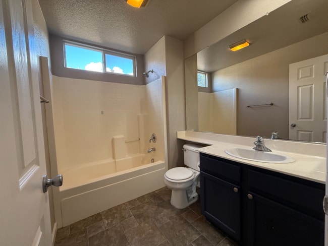 Building Photo - 8258 Lauffer Way