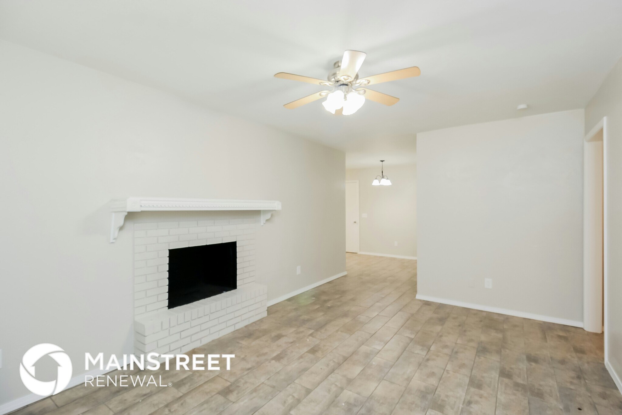 Building Photo - 1153 Elmhurst St