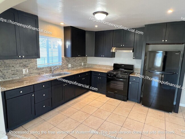 Building Photo - Nice Home For Rent