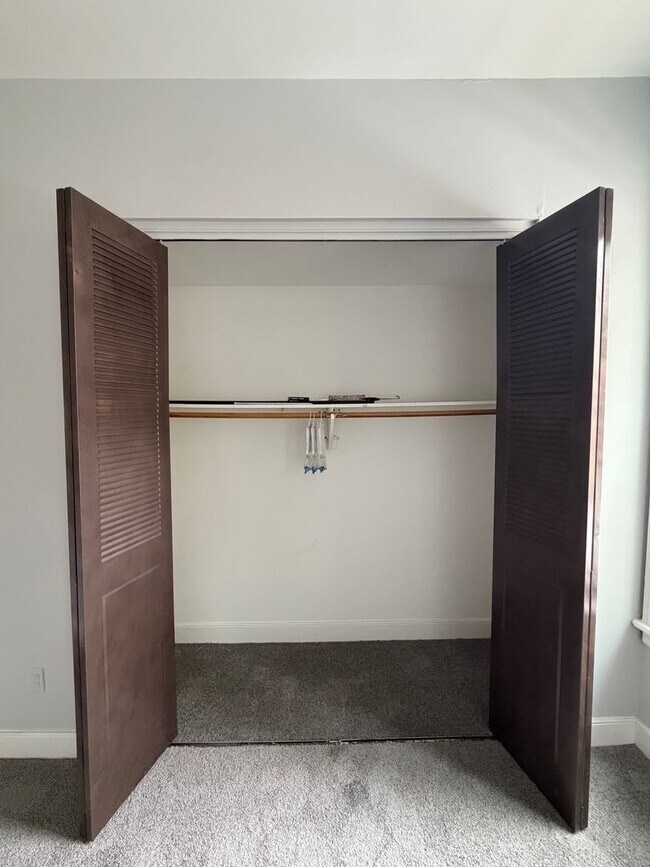 Building Photo - 2627 Floyd Ave