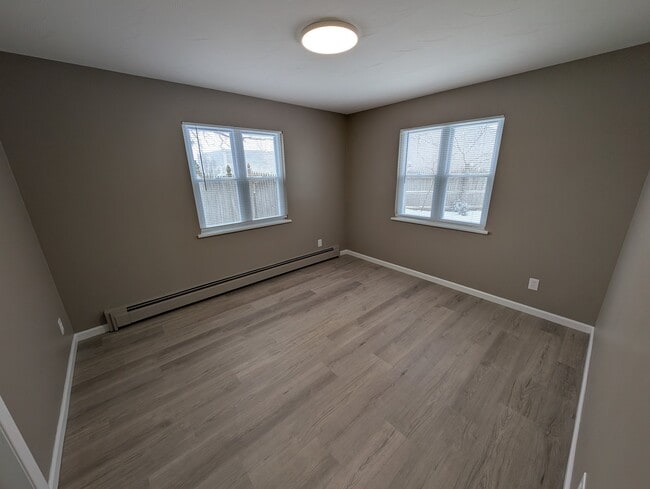 Building Photo - 35 Terrel Dr