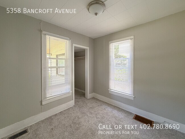Building Photo - 5358 Bancroft Ave