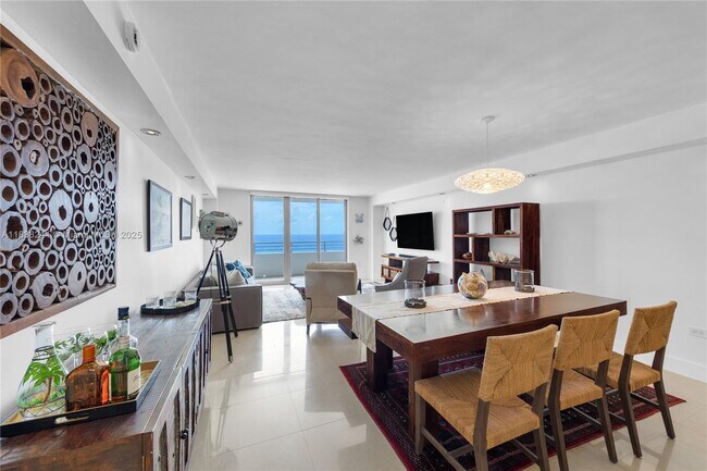 Building Photo - 5555 Collins Ave