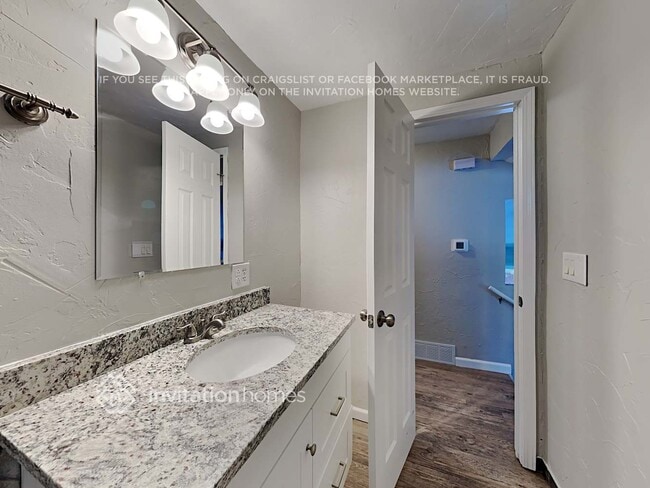 Building Photo - 2038 El Camino Meseta