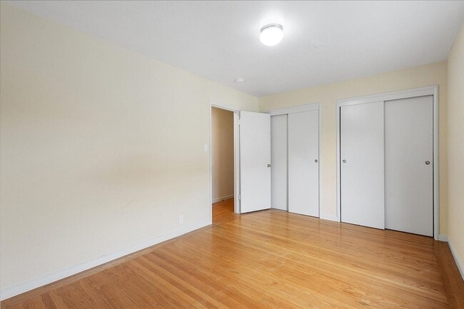 Building Photo - 2234 Santa Clara Ave