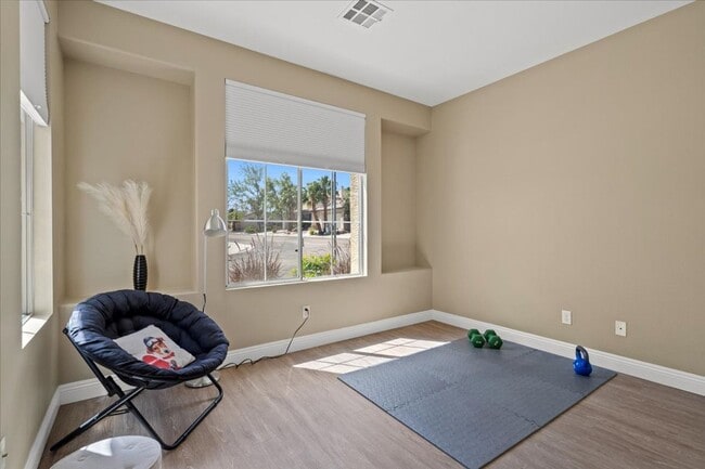 Building Photo - Stylish Single-Story 3-Bedroom Partially Furnished Home Designer Kitchen & Private Backyard Oasis