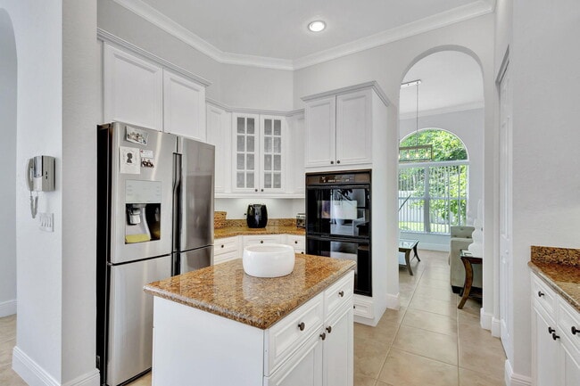Building Photo - 193 Sedona Way