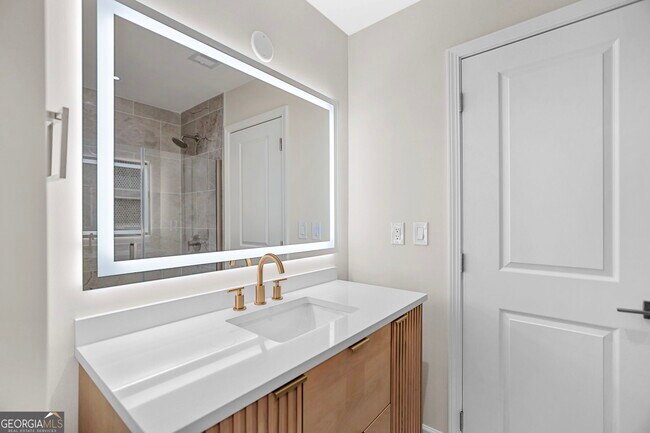 Building Photo - 1540 Bramlett Blvd