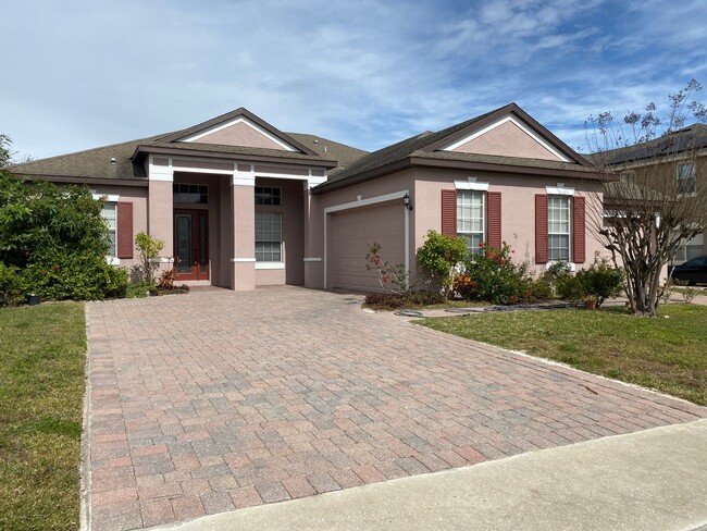 Building Photo - 4 Bedroom 3 Bath 3 Car Garage Home  in Ocoee