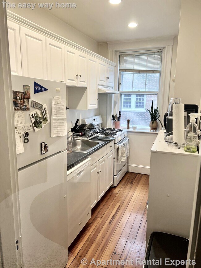 Building Photo - 11 Ellery St