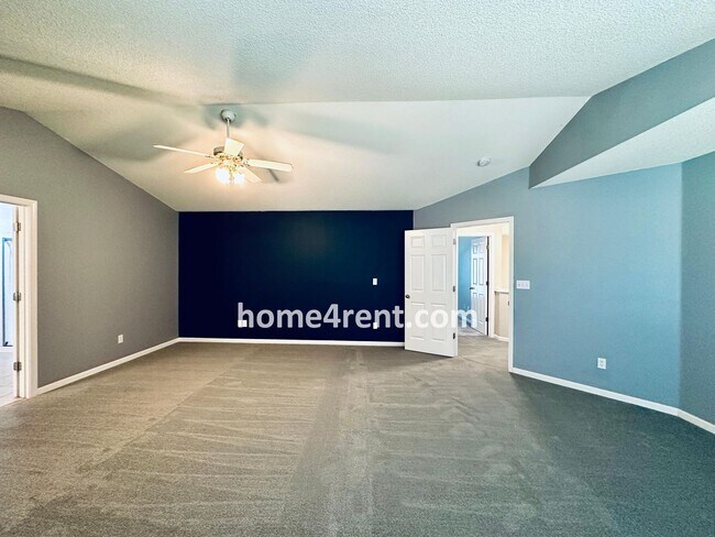 Building Photo - Elegant Cul-de-Sac Retreat with 5th Bedroo...