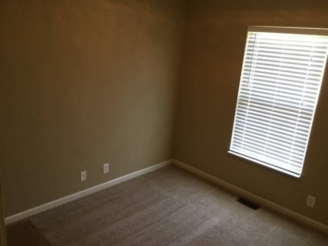 Building Photo - 1000 Brianne Court