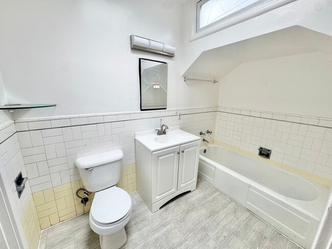 Building Photo - Charming Single-Family Home in Prime San Francisco Location