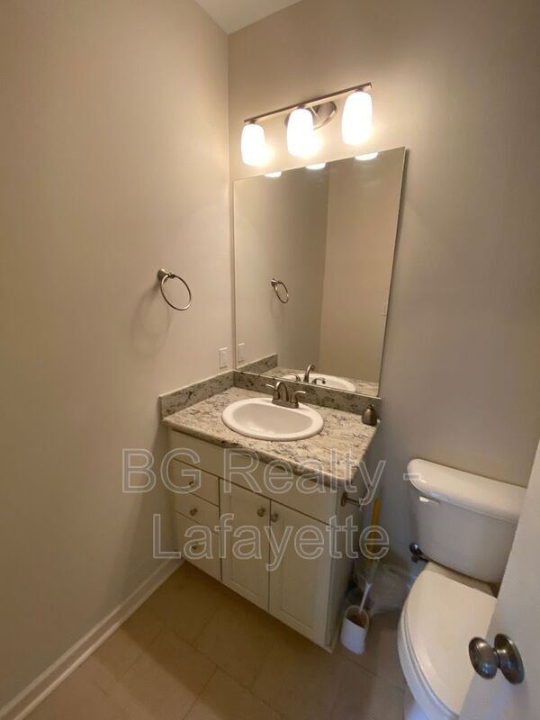 Building Photo - 208 Caudill Dr