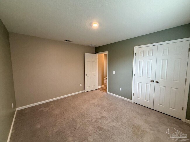Building Photo - 3480 Blaney Dr