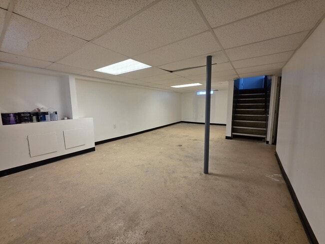 Building Photo - 18306 Lennane St