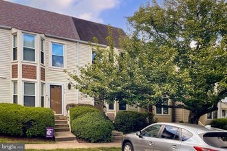 Building Photo - 11931 Redtree Way