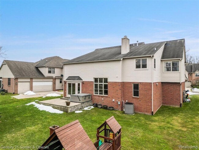 Building Photo - 41656 Steinbeck Glen