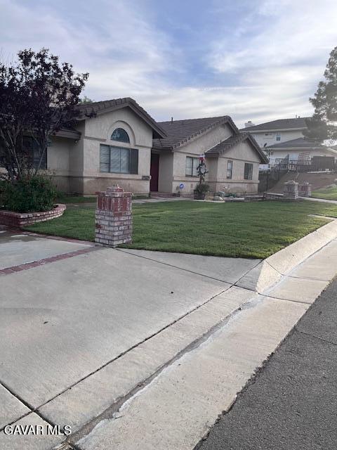 Building Photo - 2640 Bridle Path Dr