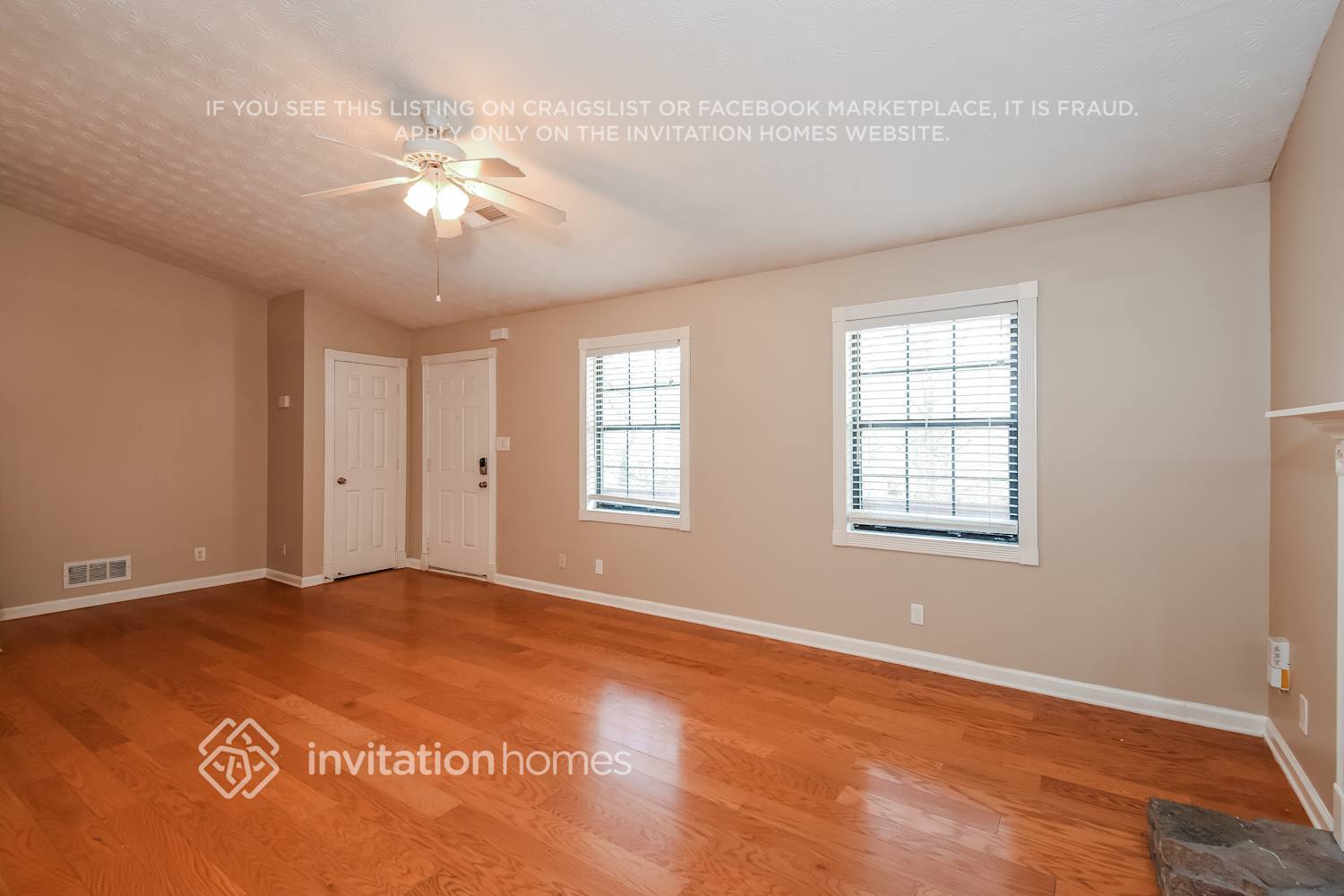 Building Photo - 2204 Post Oak Dr