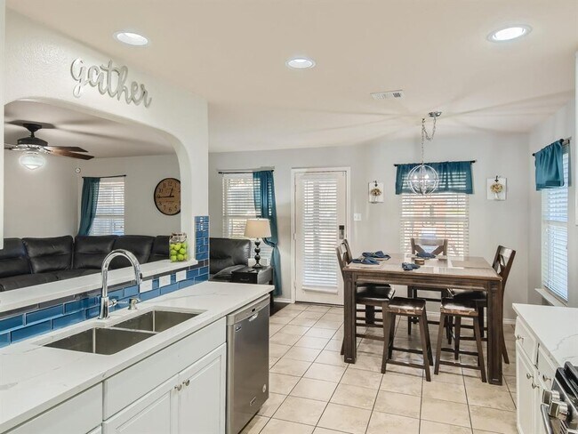Building Photo - 2405 Christoff Loop