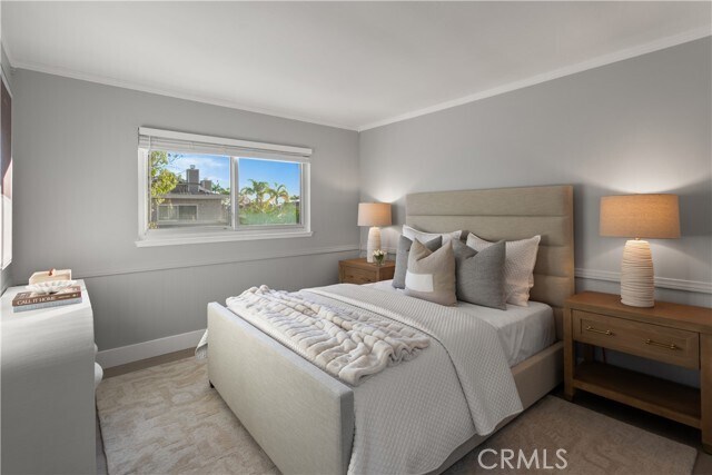 Building Photo - 9882 Kings Canyon Dr