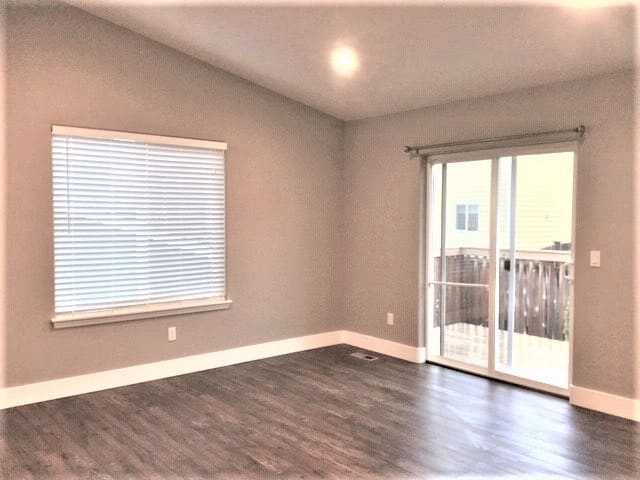 Building Photo - 18101 72nd Ave E