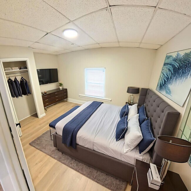 Building Photo - 510 S Washington St