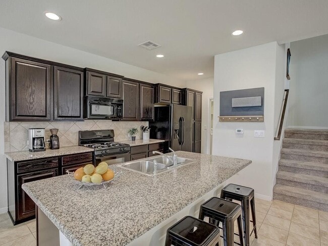 Building Photo - 13700 Sage Grouse Dr