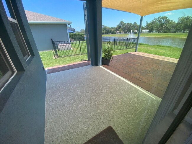 Building Photo - 2304 Tudor Rose Dr
