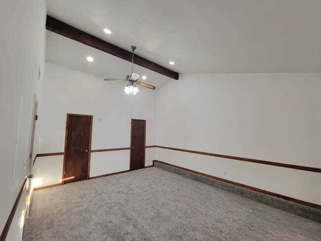 Building Photo - 210 N 700 E